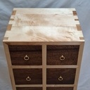 Meuble à tiroirs naguri