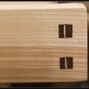 Support d'ordinateur en frêne et noyer d'amérique