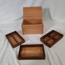 Coffret en châtaignier massif et placages.