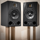 Pieds d'enceintes (mini reportage)