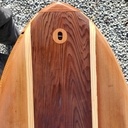 Planche de surf en red cedar