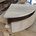 Etagère encoignure pour portable