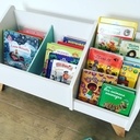 Bibliothèque pour bébé