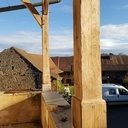 Galerie maconnaise en bois équarri