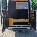 Un fourgon camping car fait pour le voyage au long cours!