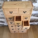 Meuble à tiroirs, type apothicaire