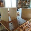 tout juste  "sorties" du collage et avant la pose des coulisses et tasseaux d'étagères.