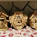Nichoirs personnages en bois brulé
