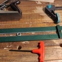 Presse horizontale pour l'établi, indexable et amovible