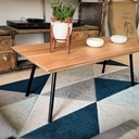 Table basse en chêne massif et métal