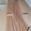 Meuble et étagères en frêne olivier