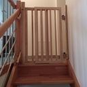 Barriere de sécurité réglable pour escalier