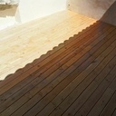 Une terrasse en Douglas.