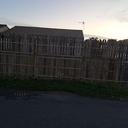 Clôture en bois de palettes