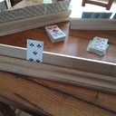 Présentoirs pour jouer aux cartes.