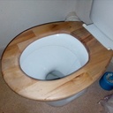 Lunette de toilette en bois