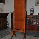 Un psyché en frêne