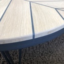 Table basse ronde joints type pont de bateau