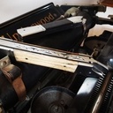 Couteaux pliants ressort intégré aux platines