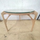 Table basse en hêtre.