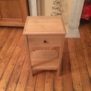 Table de nuit: Exercice de travail à la main