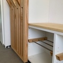 Entrée agencée avec claustra coulissant