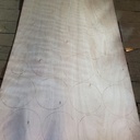 Lampe sur pied tournée; CP/Châtaigner