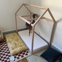 Lit cabane type « Montessori »