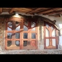 Porte massive, avec les moyens du bord.