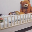 Barrière lit enfant