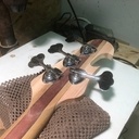 Une seconde Basse Electrique