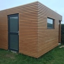 Construction d'un abri de jardin contemporain