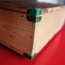 Une malette à échantillons de bois normalisés