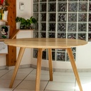 Rénovation et éclaircissement d'une table