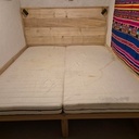 Lit double type “baflan” en chêne et peuplier