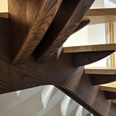 Escalier quart tournant double limon central