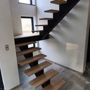 Escalier à limon central