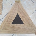 Table triangulaire pied gainée