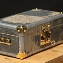 Malle de "poupée"  en feuille de pierre