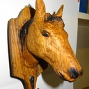 Tete cheval sur platine murale  scultée