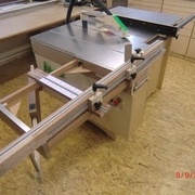 Scie à format fait maison et surtout en BOIS !!!