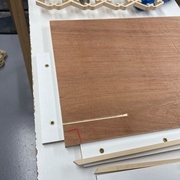 position des 2 cales à l'équerre