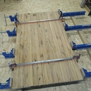 Le plateau principal au collage.