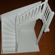 escalier avec toutes les marches et contremarches posées