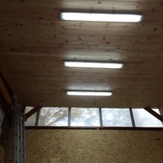 De vrais fenêtres ont étés posées au fond par le suite