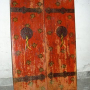 Porte antique chinoise ( Tibet)  https://www.pinterest.fr