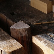 Traçage du cylindre (la fente déjà visible sera recollée par la suite)