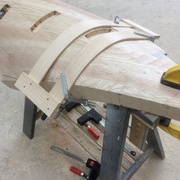 gabarit "maison" pour entailler les marches à la défonceuse