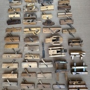 Lot de rabots de différentes tailles et différents profils environ 50 pièces