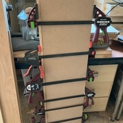 Collage des alèses en chêne